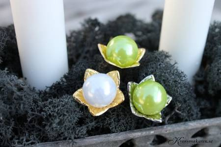 Blomma i guld till pärlnålar, 5 st